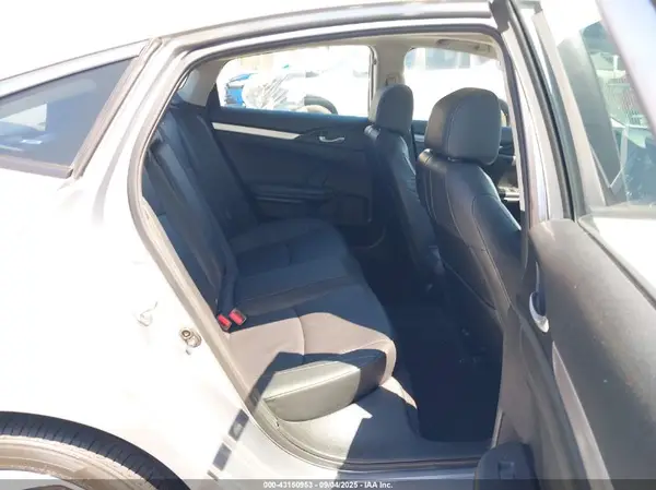 19XFC1F77GE001840 2016 HONDA CIVIC - Image 8