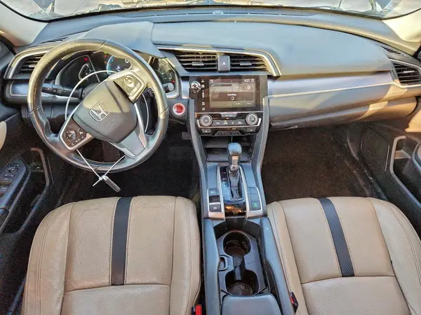 19XFC1F77GE027774 2016 HONDA CIVIC - Image 8