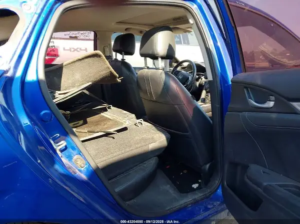 19XFC1F77GE036880 2016 HONDA CIVIC - Image 8