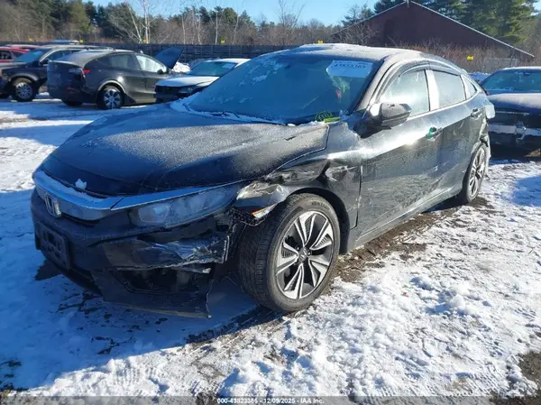 19XFC1F77GE205666 2016 HONDA CIVIC - Image 2