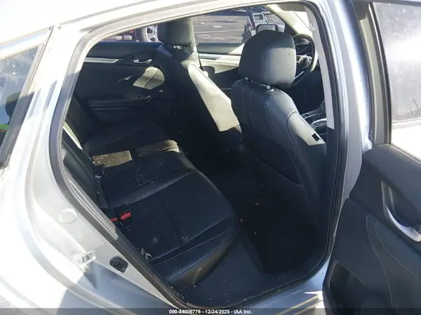 19XFC1F77GE210009 2016 HONDA CIVIC - Image 8