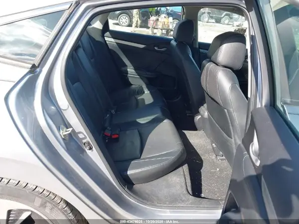 19XFC1F77GE212164 2016 HONDA CIVIC - Image 8