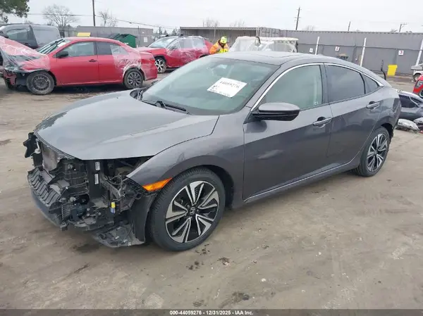 19XFC1F77GE214268 2016 HONDA CIVIC - Image 2