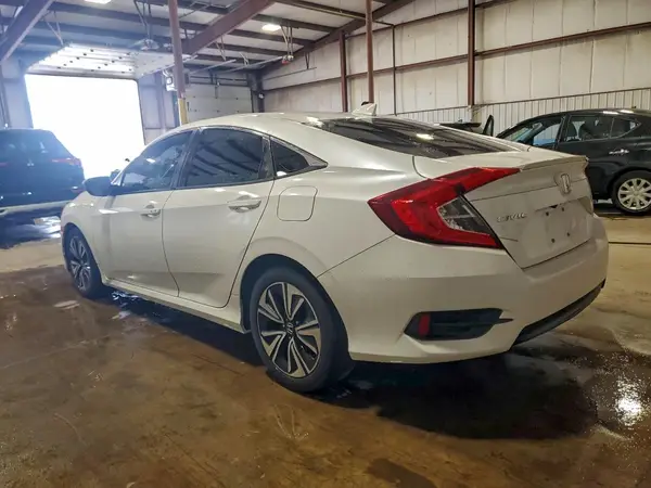 19XFC1F77GE215419 2016 HONDA CIVIC - Image 2