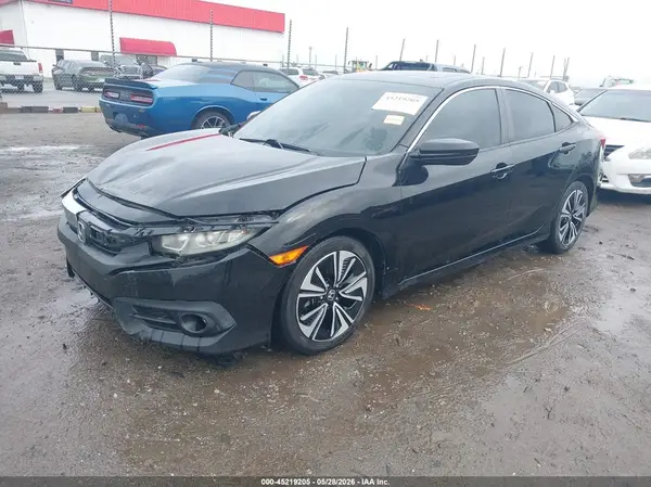 19XFC1F77HE002679 2017 HONDA CIVIC - Image 2