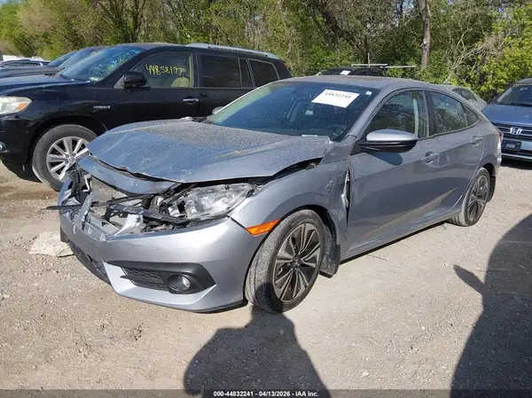 19XFC1F77HE005405 2017 HONDA CIVIC - Image 2