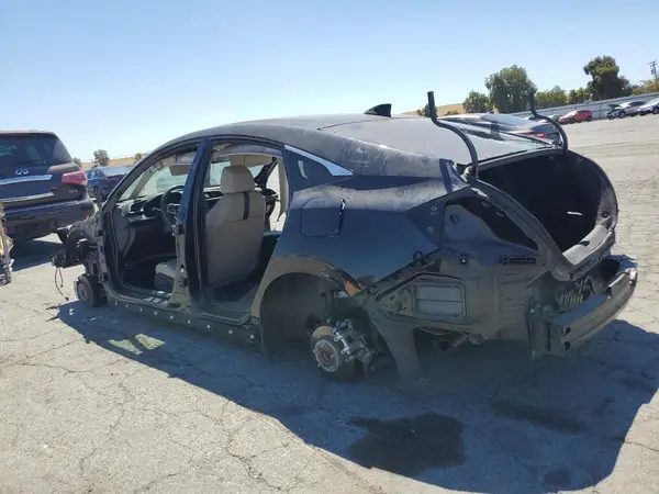 19XFC1F77HE015724 2017 HONDA CIVIC - Image 2
