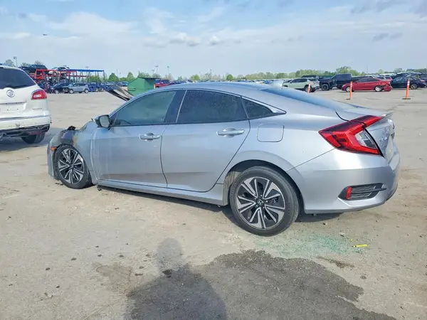 19XFC1F77HE030627 2017 HONDA CIVIC - Image 2