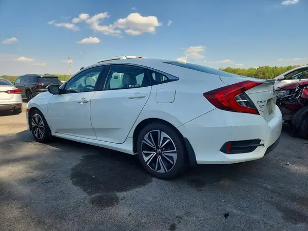 19XFC1F77HE204292 2017 HONDA CIVIC - Image 2