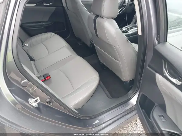 19XFC1F77HE210397 2017 HONDA CIVIC - Image 8