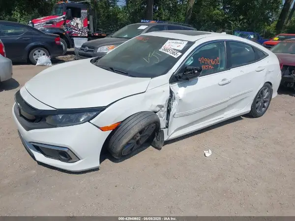 19XFC1F77KE017514 2019 HONDA CIVIC - Image 2