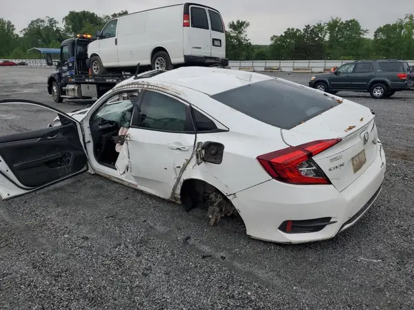 19XFC1F77LE009785 2020 HONDA CIVIC - Image 2