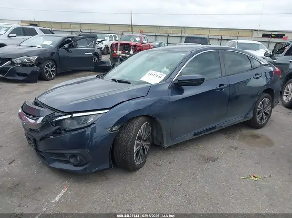 19XFC1F78GE008800 2016 HONDA CIVIC - Image 2