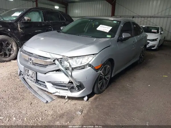 19XFC1F78GE024298 2016 HONDA CIVIC - Image 2