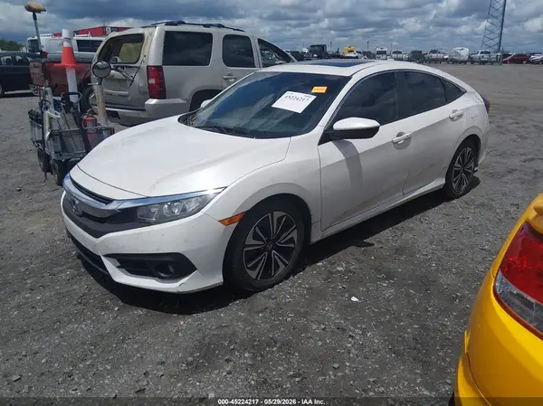 19XFC1F78GE042557 2016 HONDA CIVIC - Image 2