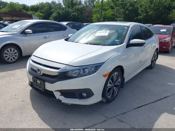 19XFC1F78HE008832 2017 HONDA CIVIC - Image 2