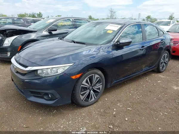 19XFC1F78HE026246 2017 HONDA CIVIC - Image 2