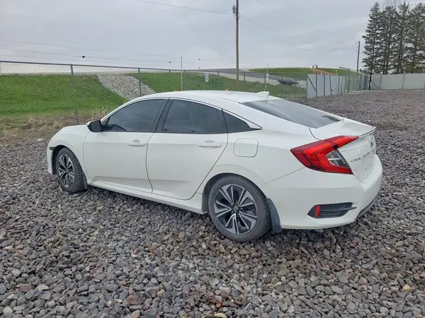 19XFC1F78HE032239 2017 HONDA CIVIC - Image 2