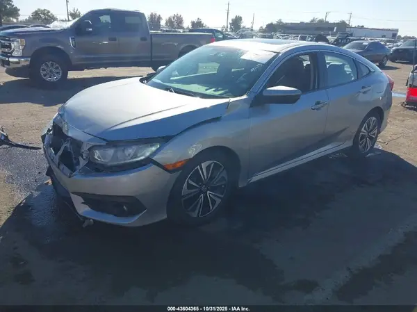 19XFC1F78HE207105 2017 HONDA CIVIC - Image 2