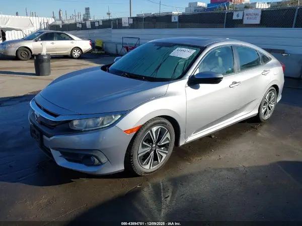 19XFC1F78HE211753 2017 HONDA CIVIC - Image 2