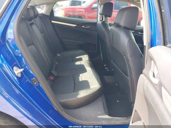 19XFC1F78JE002454 2018 HONDA CIVIC - Image 8