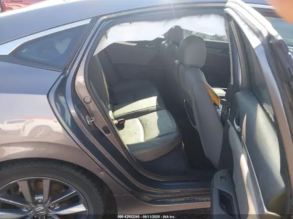19XFC1F78KE003783 2019 HONDA CIVIC - Image 8