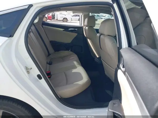 19XFC1F78KE203952 2019 HONDA CIVIC - Image 8