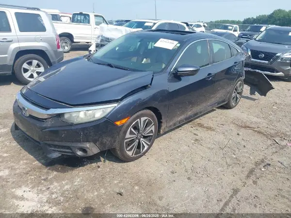 19XFC1F79GE003492 2016 HONDA CIVIC - Image 2