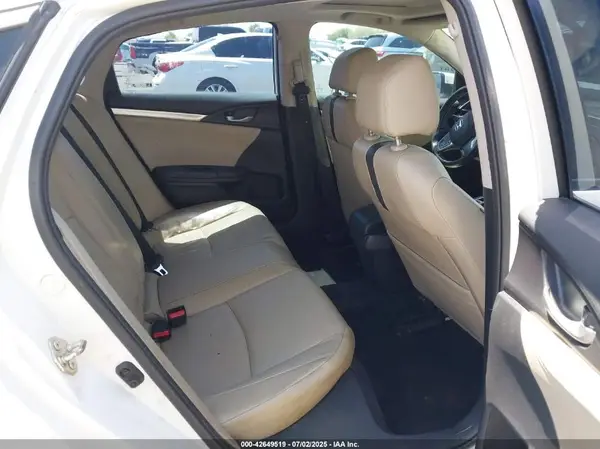 19XFC1F79GE014573 2016 HONDA CIVIC - Image 8