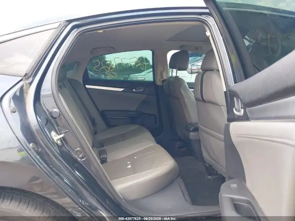19XFC1F79GE019661 2016 HONDA CIVIC - Image 8