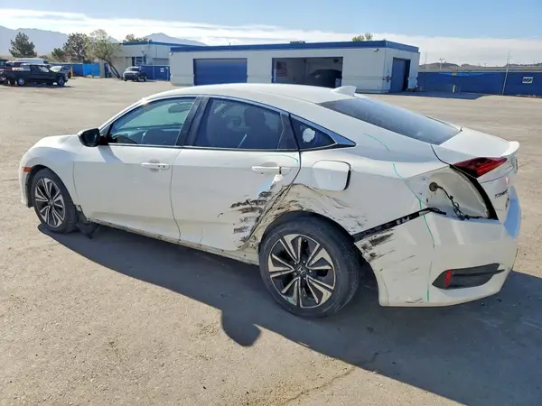 19XFC1F79GE024584 2016 HONDA CIVIC - Image 2