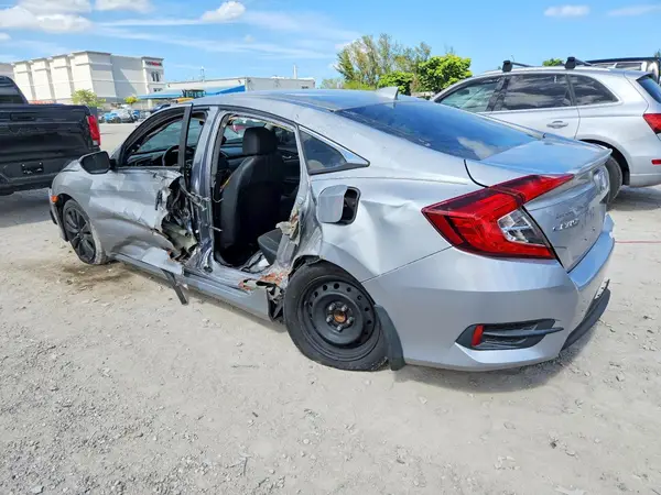 19XFC1F79GE028327 2016 HONDA CIVIC - Image 2