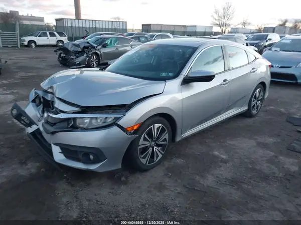 19XFC1F79GE212988 2016 HONDA CIVIC - Image 2