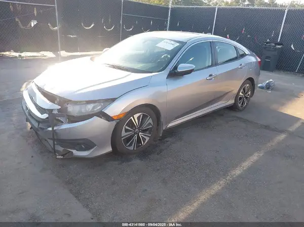 19XFC1F79HE022576 2017 HONDA CIVIC - Image 2