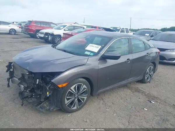 19XFC1F79HE208179 2017 HONDA CIVIC - Image 2
