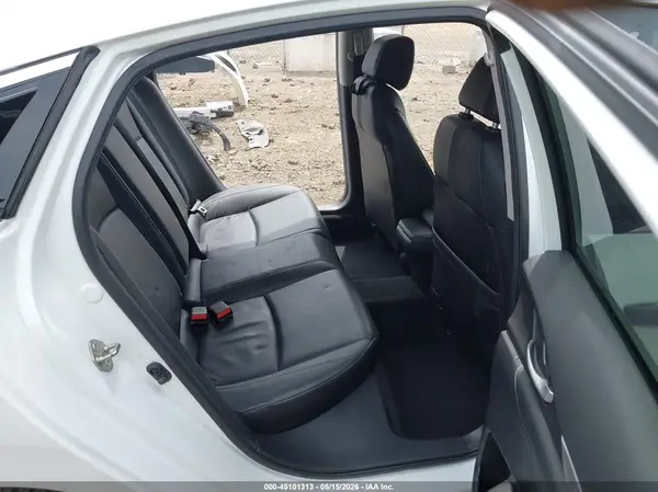 19XFC1F79KE014260 2019 HONDA CIVIC - Image 8