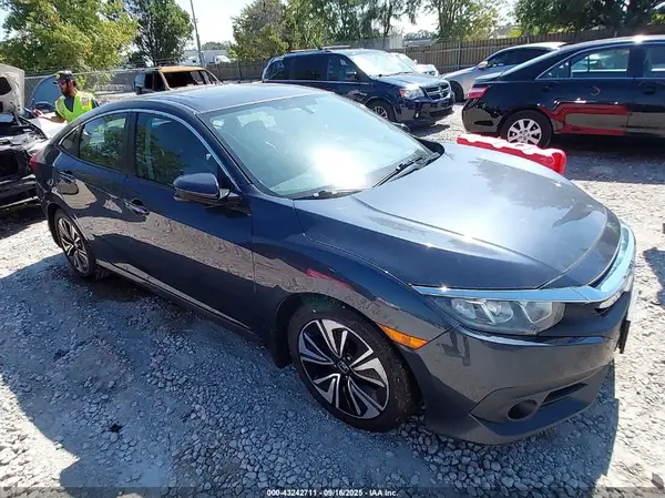 19XFC1F7XGE040132 2016 HONDA CIVIC - Image 1