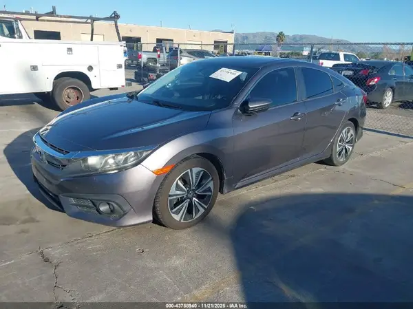 19XFC1F7XGE210814 2016 HONDA CIVIC - Image 2