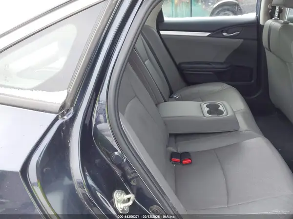 19XFC1F7XGE217150 2016 HONDA CIVIC - Image 8