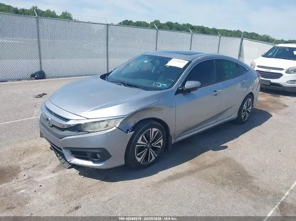 19XFC1F7XHE215108 2017 HONDA CIVIC - Image 2