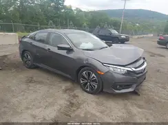 19XFC1F7XHE215142 2017 HONDA CIVIC