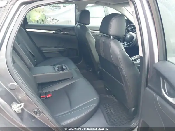 19XFC1F7XKE007933 2019 HONDA CIVIC - Image 8