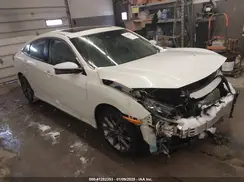 19XFC1F7XKE201667 2019 HONDA CIVIC