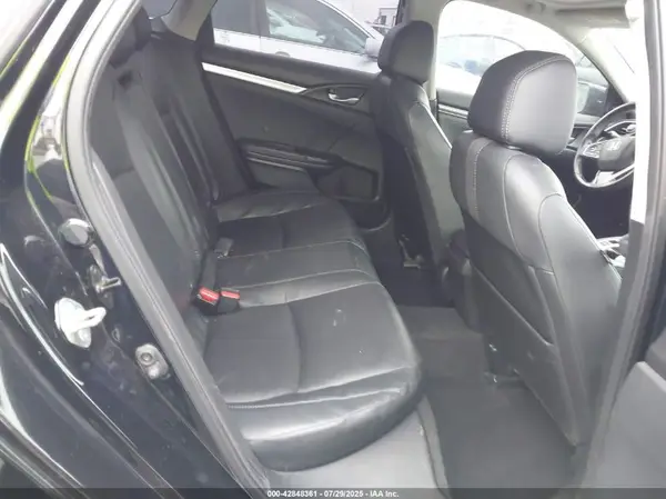 19XFC1F7XKE209722 2019 HONDA CIVIC - Image 8