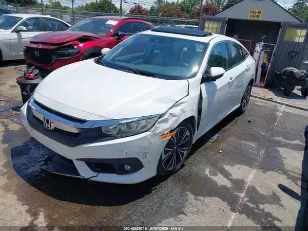 19XFC1F81GE221192 2016 HONDA CIVIC - Image 2