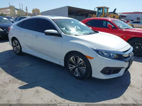 19XFC1F81HE205706 2017 HONDA CIVIC - Image 1
