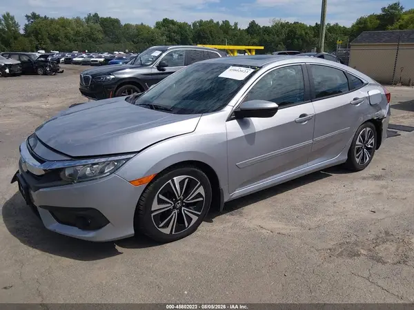 19XFC1F82GE218625 2016 HONDA CIVIC - Image 2