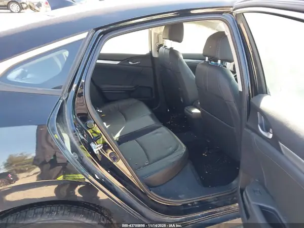 19XFC1F83GE022970 2016 HONDA CIVIC - Image 8