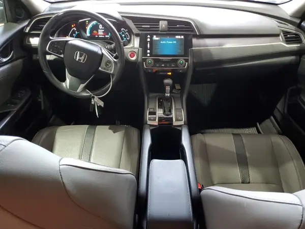 19XFC1F83HE024476 2017 HONDA CIVIC - Image 8