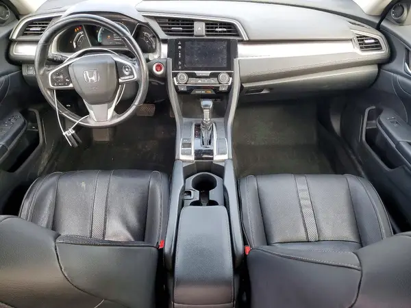 19XFC1F86HE021040 2017 HONDA CIVIC - Image 8